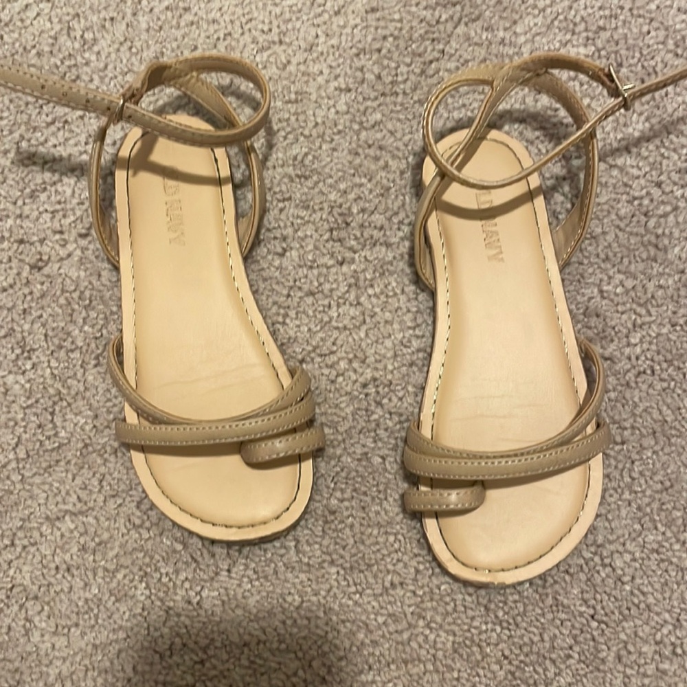 Old navy girls sandals size 12
